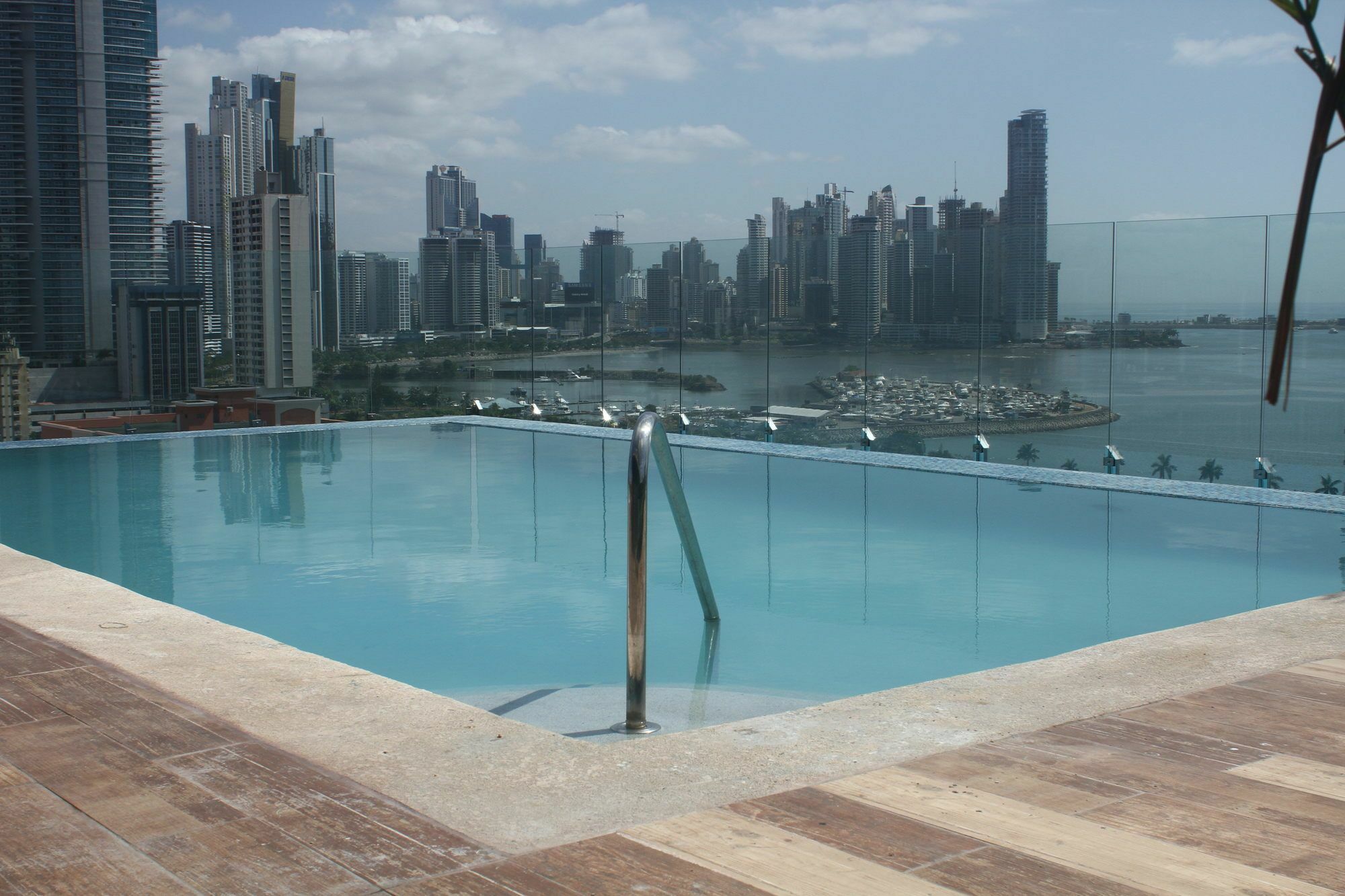 Innfiniti Hotel & Suites Panama Zewnętrze zdjęcie